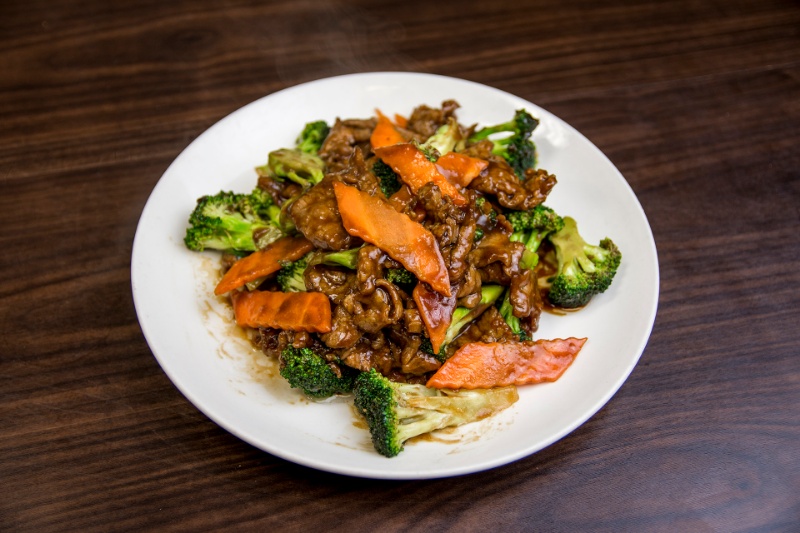 l16. beef with broccoli 芥兰牛